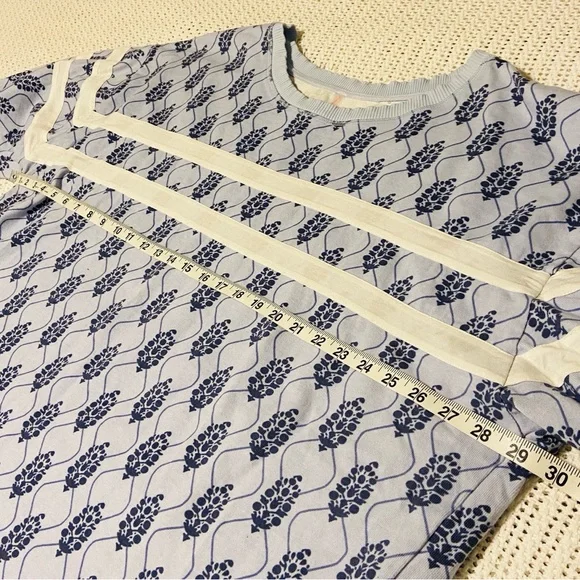 Free People Movement “Post Up Logo Layer” Size Medium Oversized Pullover Sporty - Picture 10 of 11